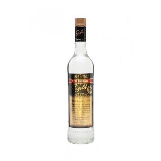 Stoli Gold 700ml